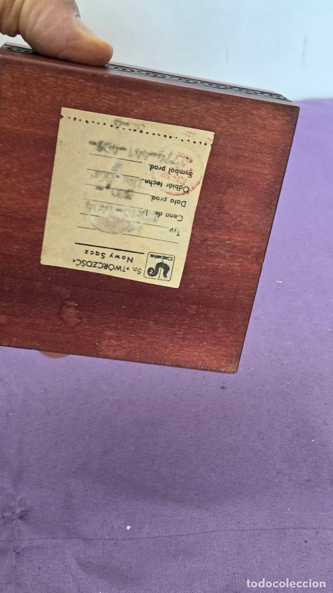 Vintage: caja de madera cuadrada - Foto 4