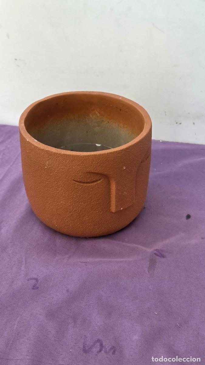 Vintage: maceta antigua de ceramica
