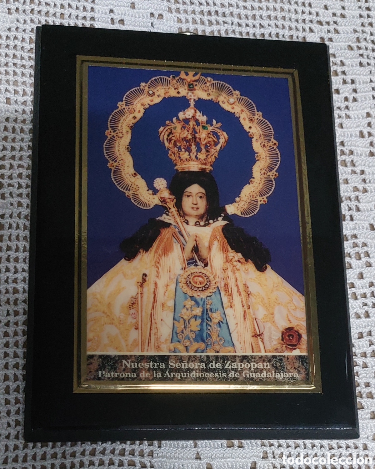 Vintage: Cuadro de Nuestra Se&ntilde;ora de Zapopan hecho de madera
