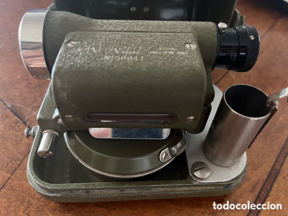 Vintage: Teodolito Suizo Kern