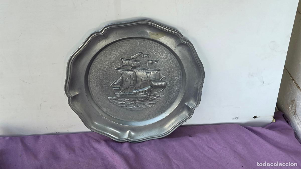 Vintage: plato de una aleacion de esta&ntilde;o