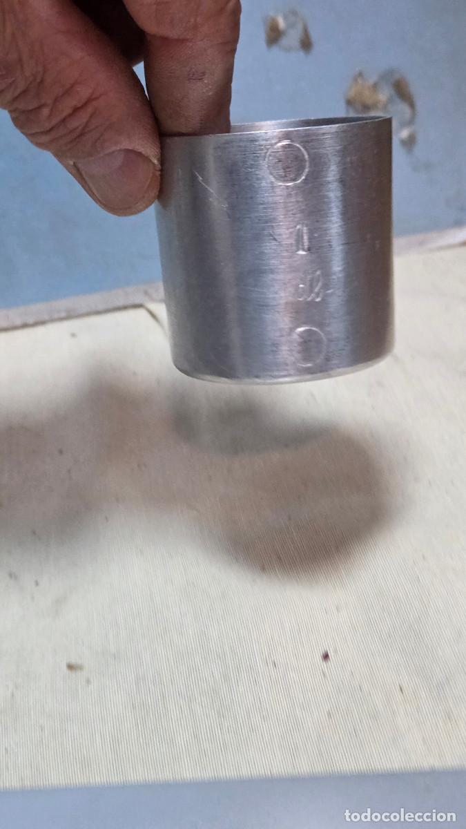 Vintage: jarra de aluminio peque&ntilde;a - Foto 2