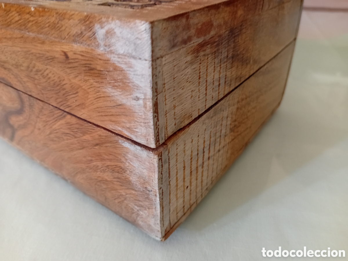 Vintage: Caja de madera tallada - Foto 4