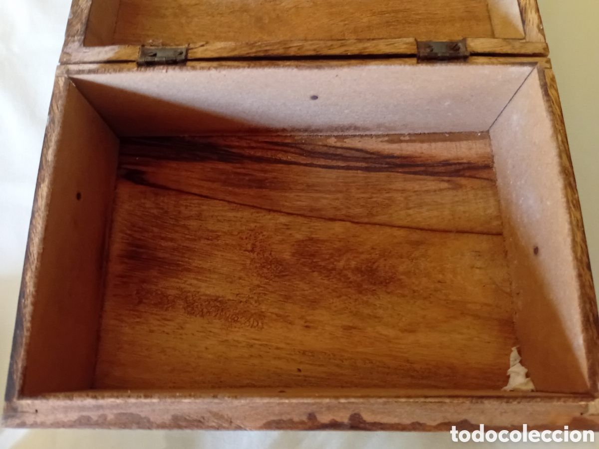 Vintage: Caja de madera tallada - Foto 5