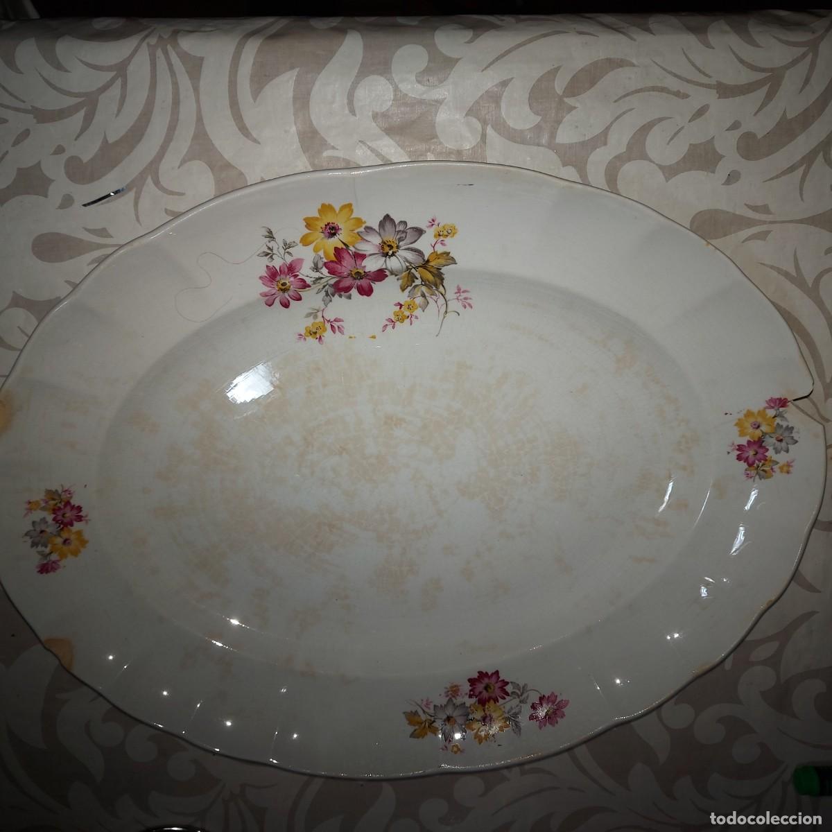Vintage: FUENTE DE PORCELANA DECORADA CON FLORES