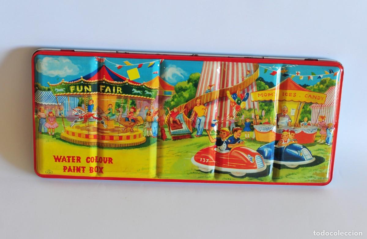 Vintage: Caja vintage de metal litografiado con dibujo de juegos de feria. Water Colour Paint Box, England