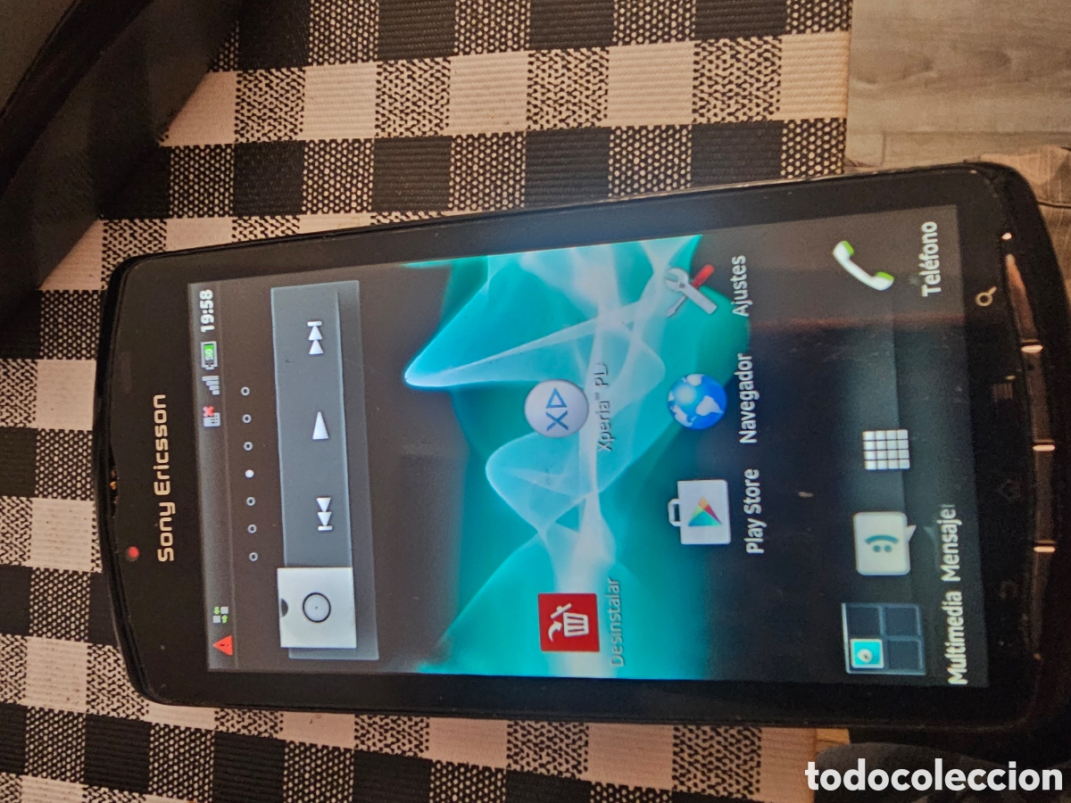 Vintage: Sony Ericsson Xperia play - Foto 2