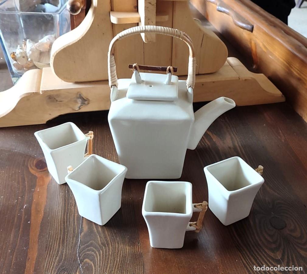 Vintage: Juego de T&eacute;/Caf&eacute; Geom&eacute;trico Oriental &ndash; Vintage