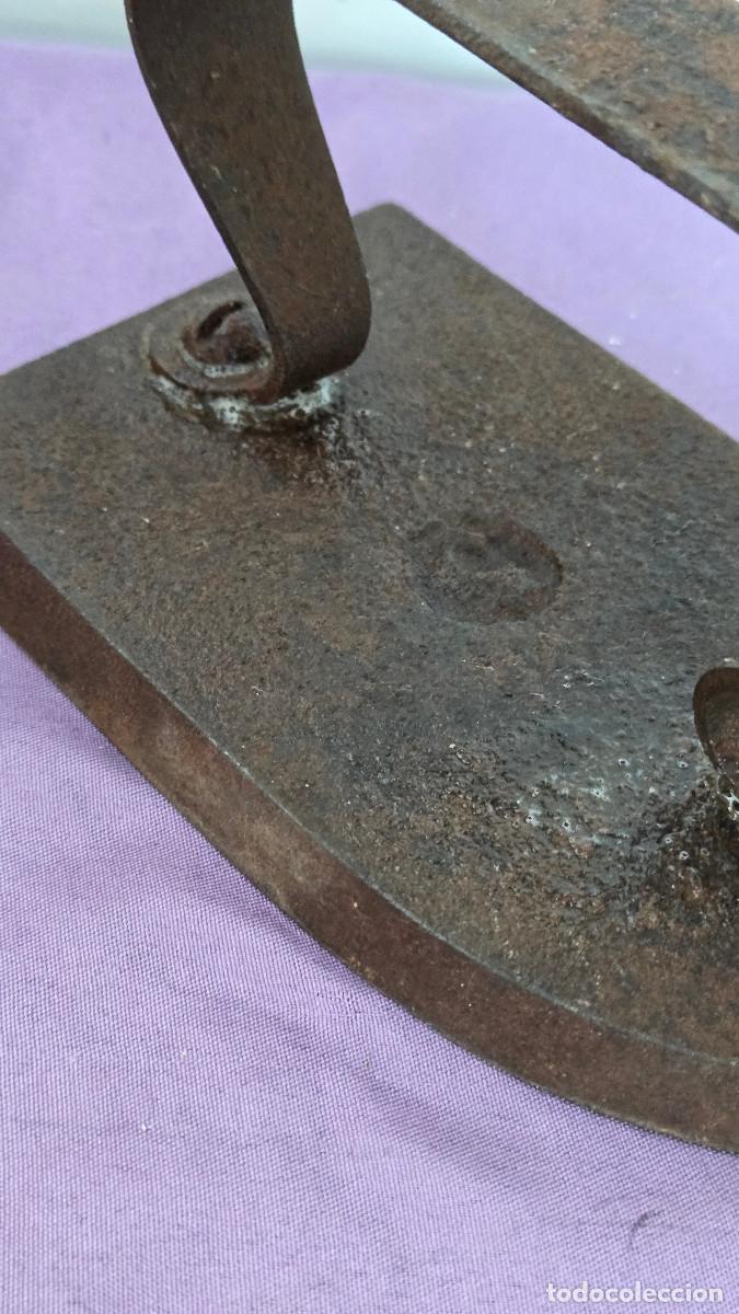 Vintage: plancha antigua de hierro - Foto 2