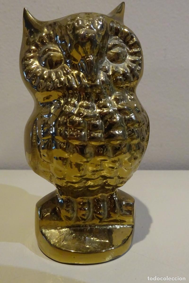 Vintage: PEQUE&Ntilde;O B&Uacute;HO, LECHUZA, DE METAL DORADO, A&Ntilde;OS 70