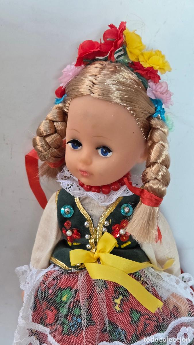 Vintage: mu&ntilde;eca coleccionable de paises - Foto 2