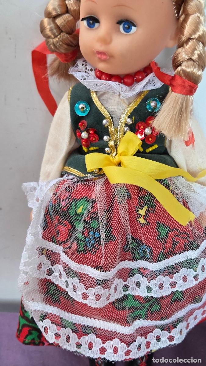 Vintage: mu&ntilde;eca coleccionable de paises - Foto 3