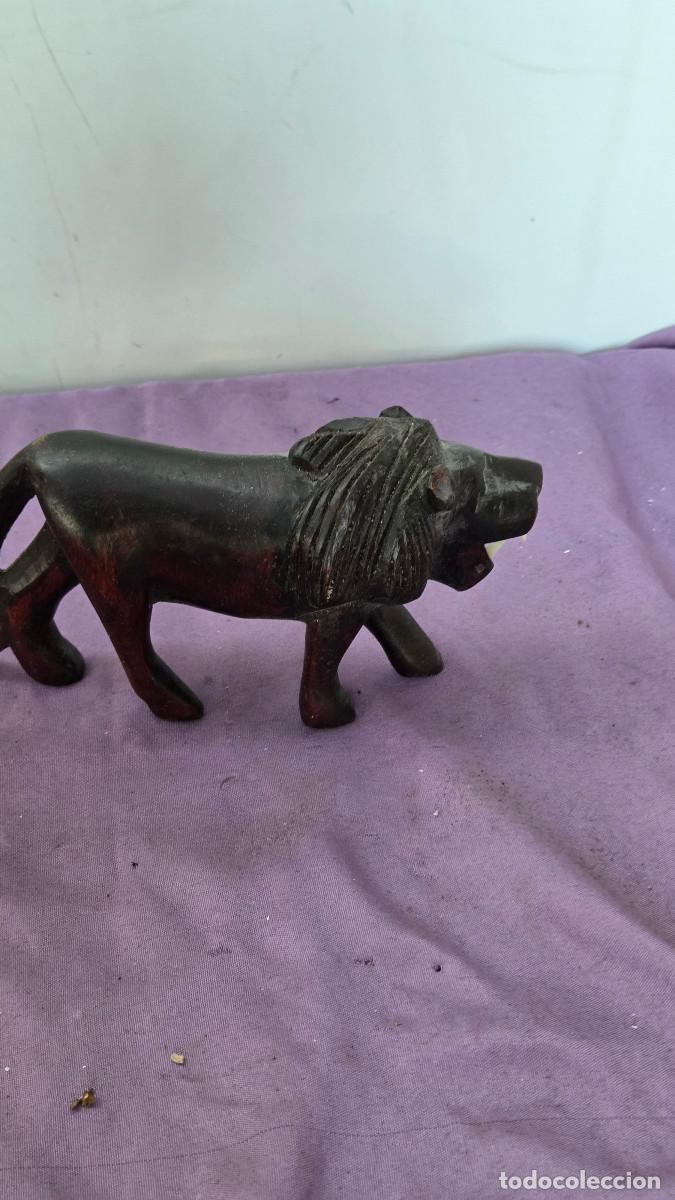 Vintage: figura de leon en ebano africano