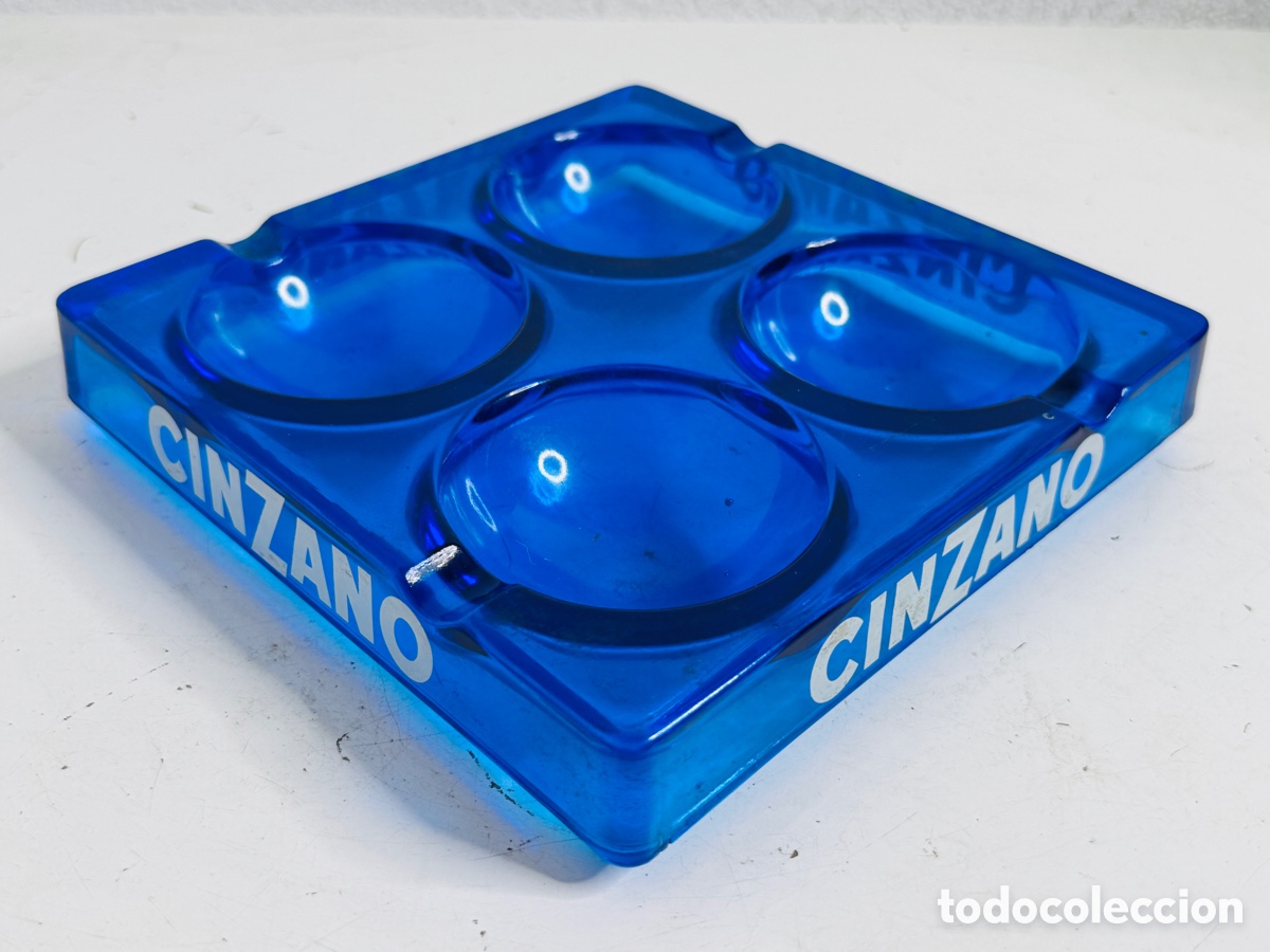 Vintage: Cinzano advertising ashtray thick blue glass - 4 cigarette holders 20 x 20 cm.