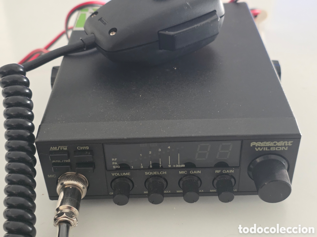 Vintage: Emisora CB President Wilson 27 MHz AM/FM funcionando