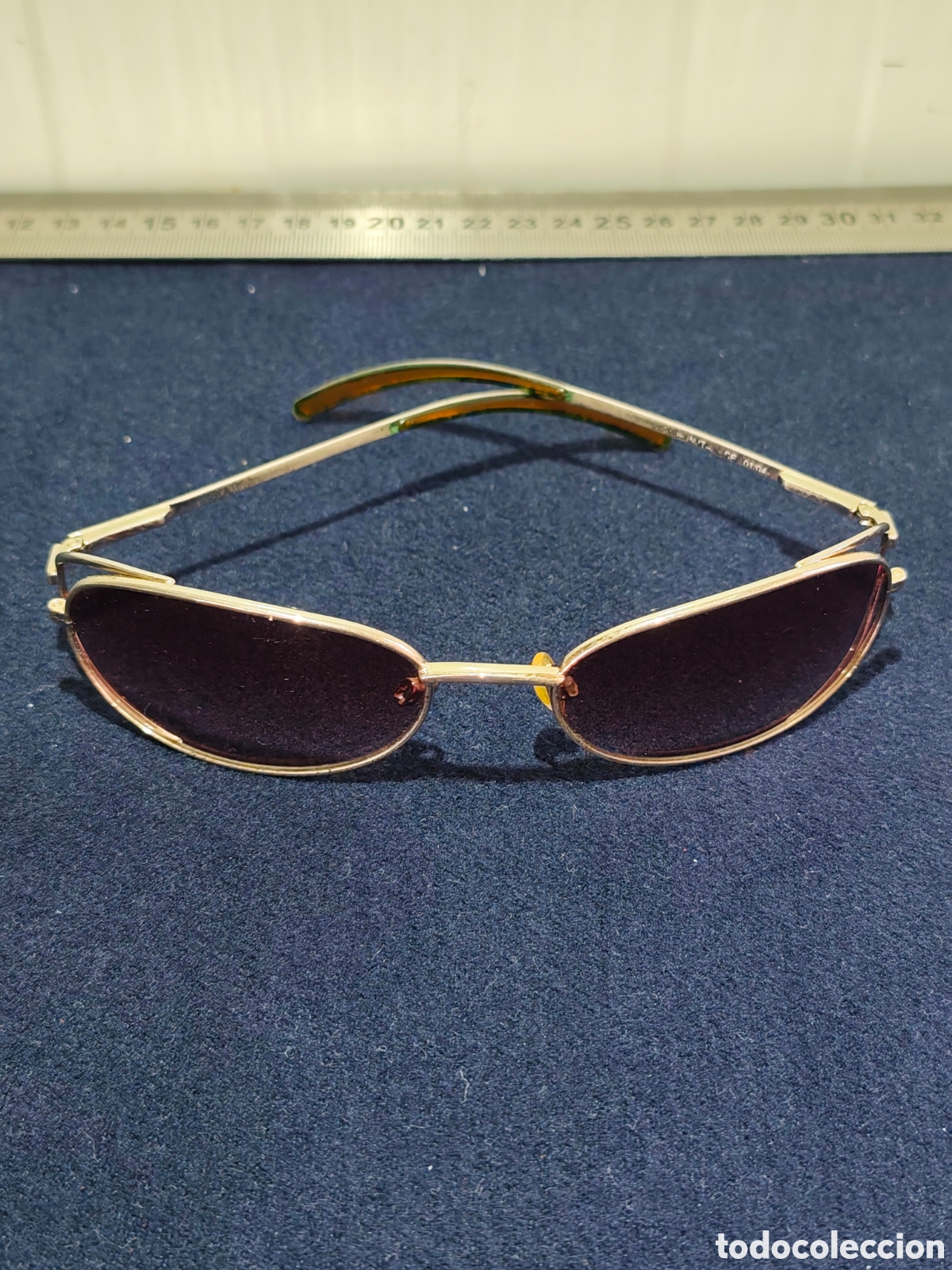 Vintage: Gafas de Sol Vintage Made in Italy &ndash; Montura Dorada Estilo Y2K / Steampunk