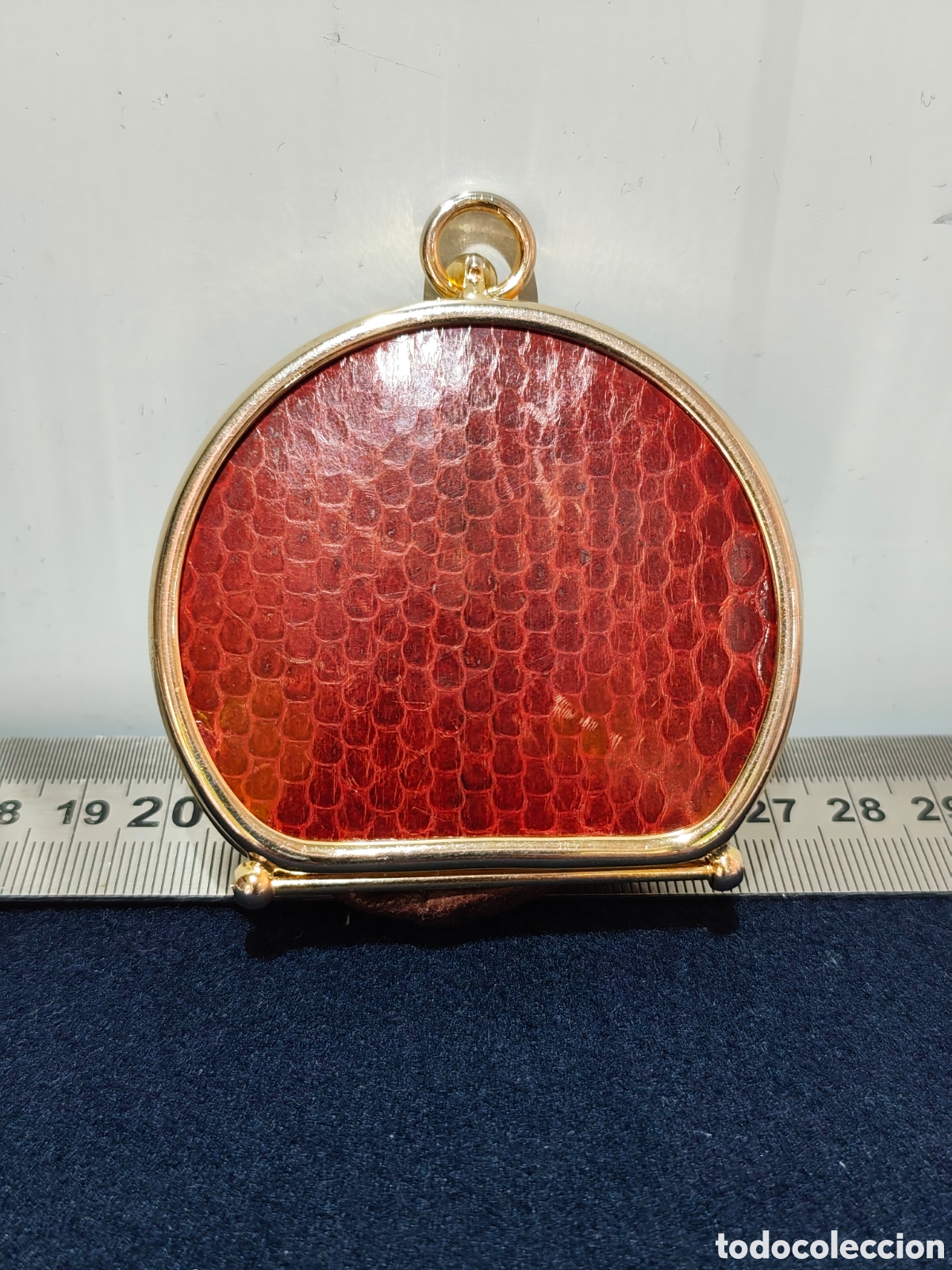 Vintage: Mini Monedero / Porta Guardapelo Vintage de Piel Roja y Montura Dorada