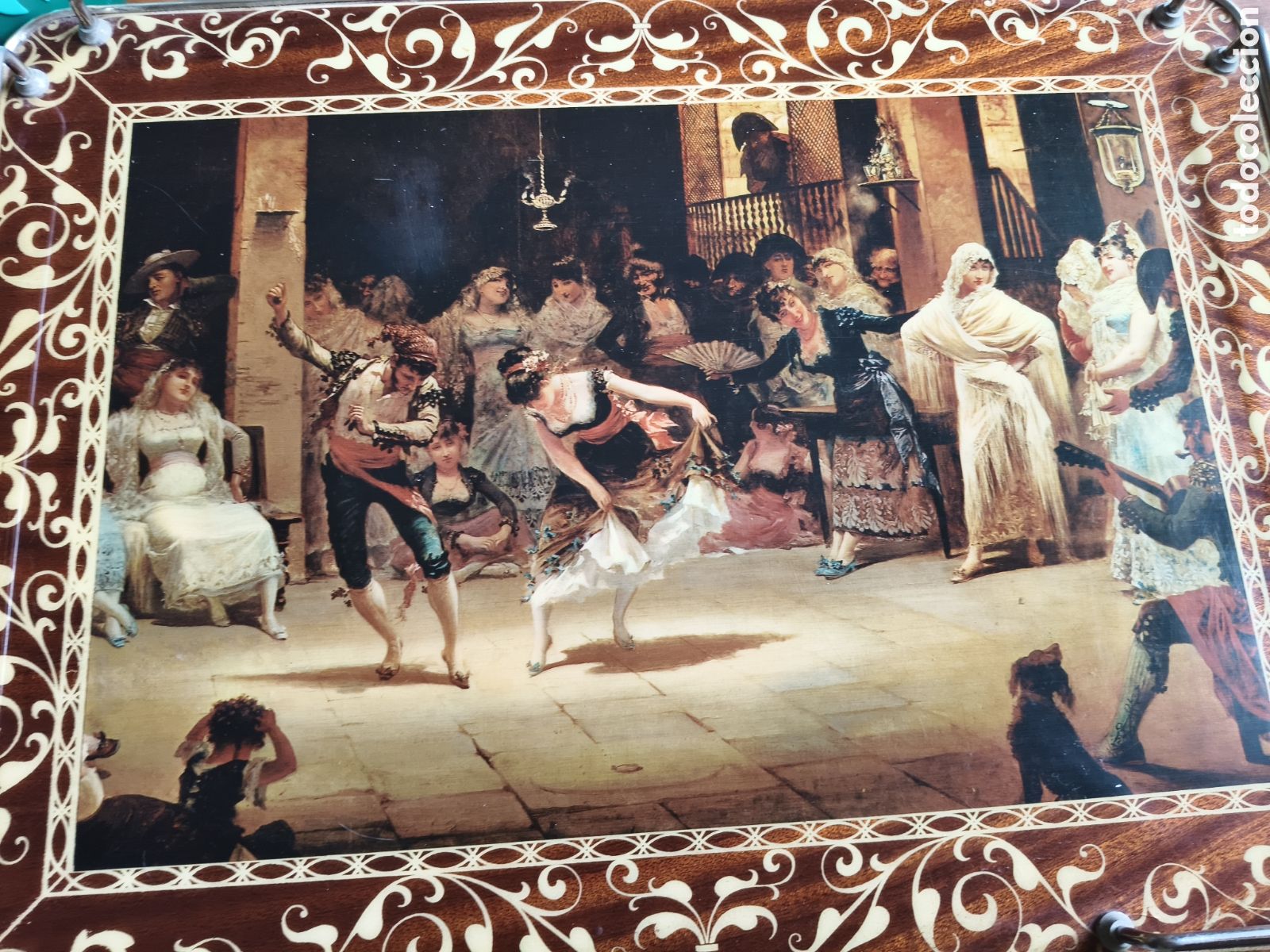 Vintage: BANDEJA PLEGABLE LITOGRAFIADA PINTURA BAILE GITANO EN LA BODA ESCUELA ANDALUZA
