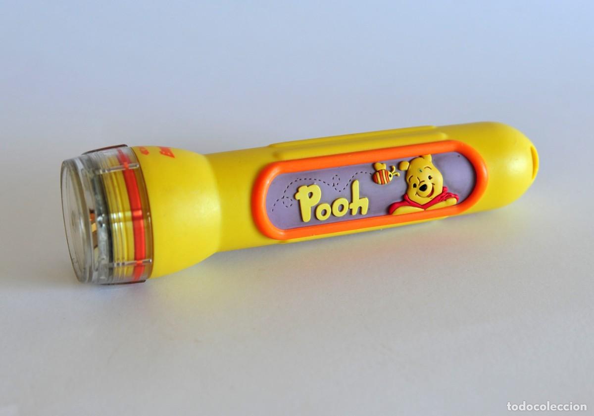 Vintage: Linterna vintage Winnie the Pooh. Energizer. No funciona. Quiz&aacute;s es la lamparilla quemada.