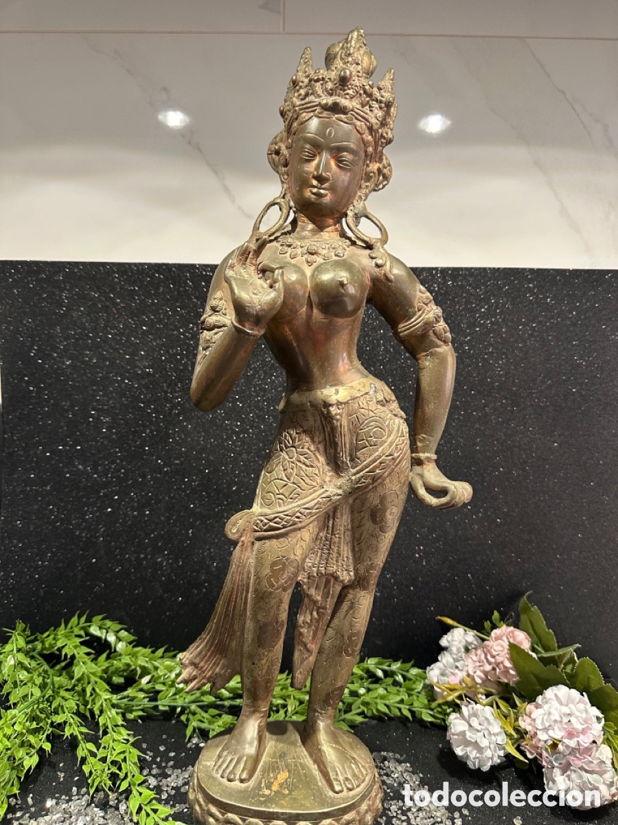 Vintage: Gran Estatua de Tara Danzante en Bronce / Lat&oacute;n Macizo &ndash; 49 cm, 2.6 kg