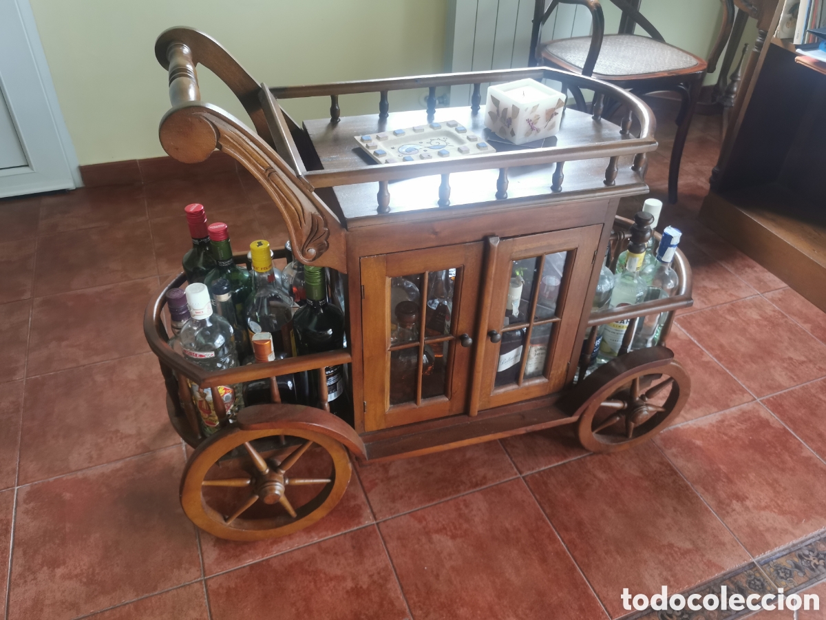 Vintage: Carrito de bar para bebidas en madera