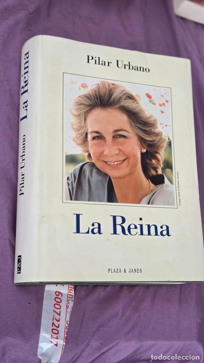 Vintage: libro de la reina Pilar rubio