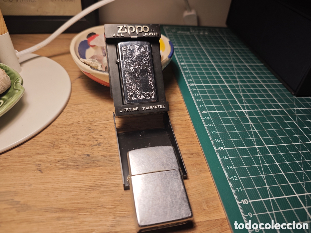 Vintage: Lote 2 Mecheros Zippo , uno con dise&ntilde;o peque&ntilde;o y otro antiguo grande