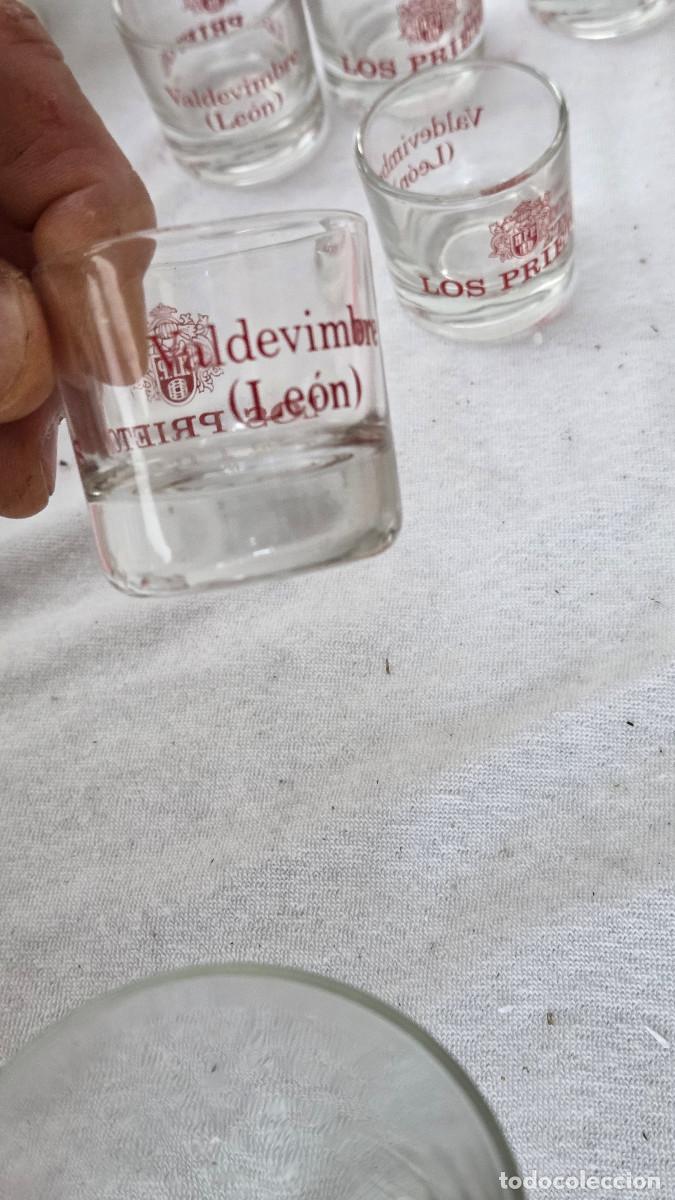 Vintage: 10 mini vasos de leon - Foto 8