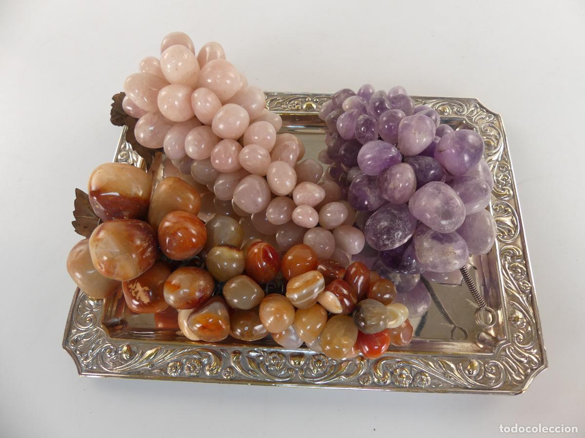 Vintage: DECORACI&Oacute;N SOBREMESA RAMOS DE UVAS DE PIEDRAS NATURALES CON PRECIOSO PLATO METAL
