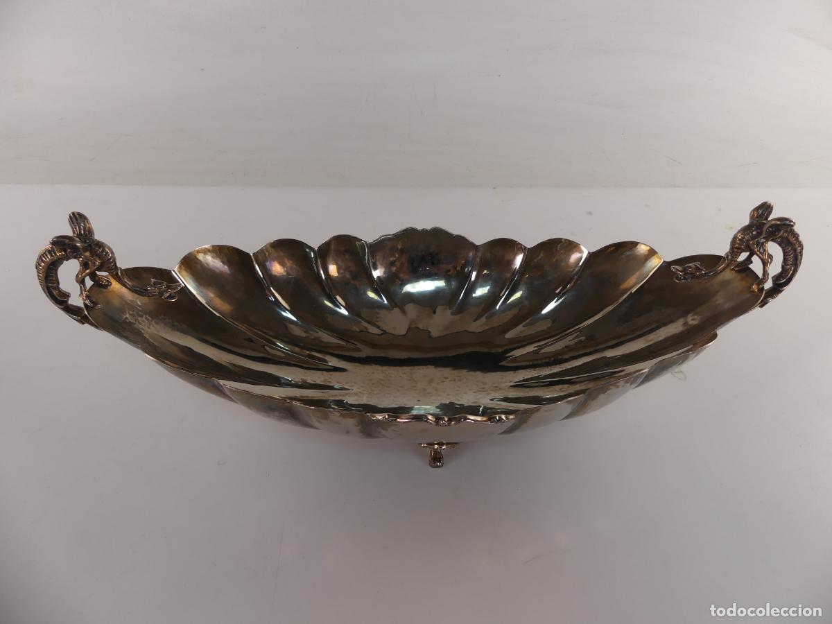 Vintage: CENTRO DE MESA DE METAL PLATEADO - Foto 1