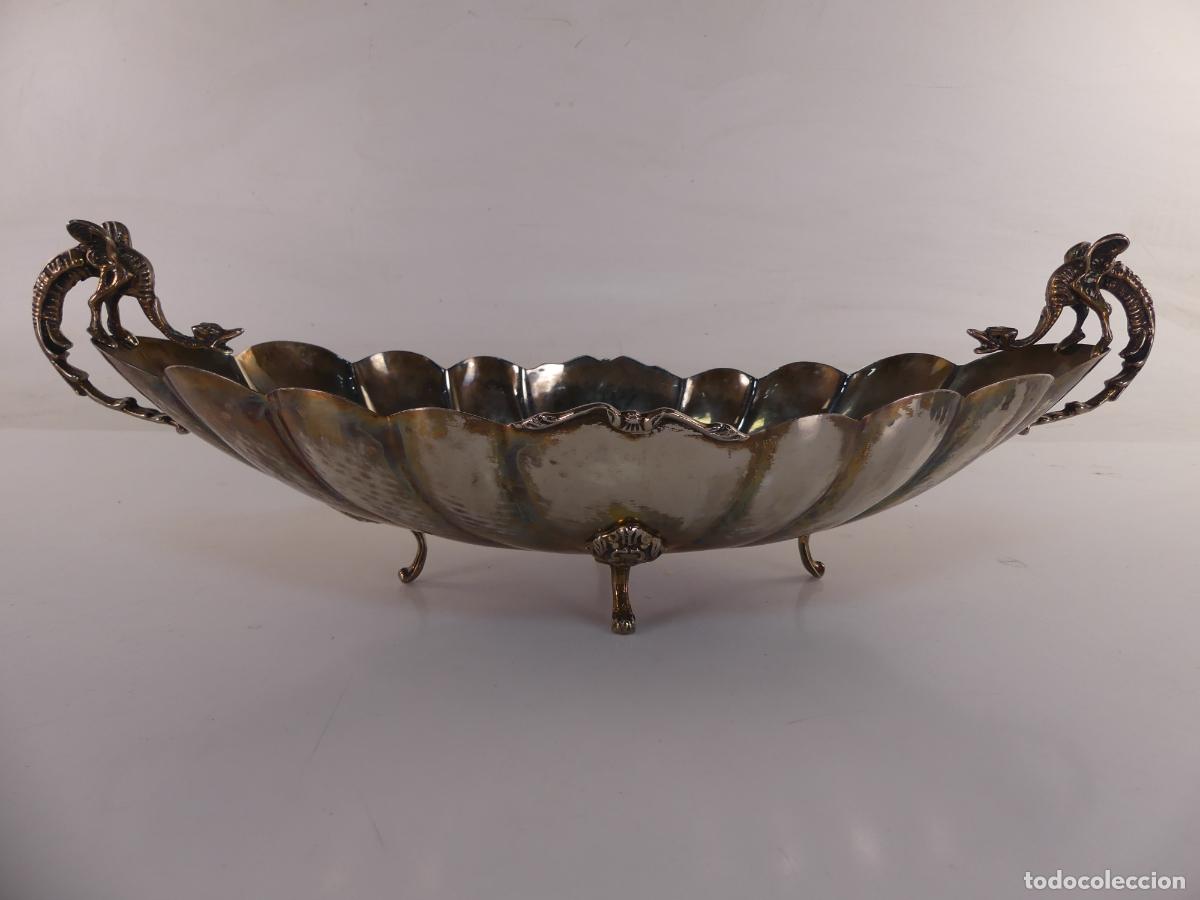 Vintage: CENTRO DE MESA DE METAL PLATEADO - Foto 2