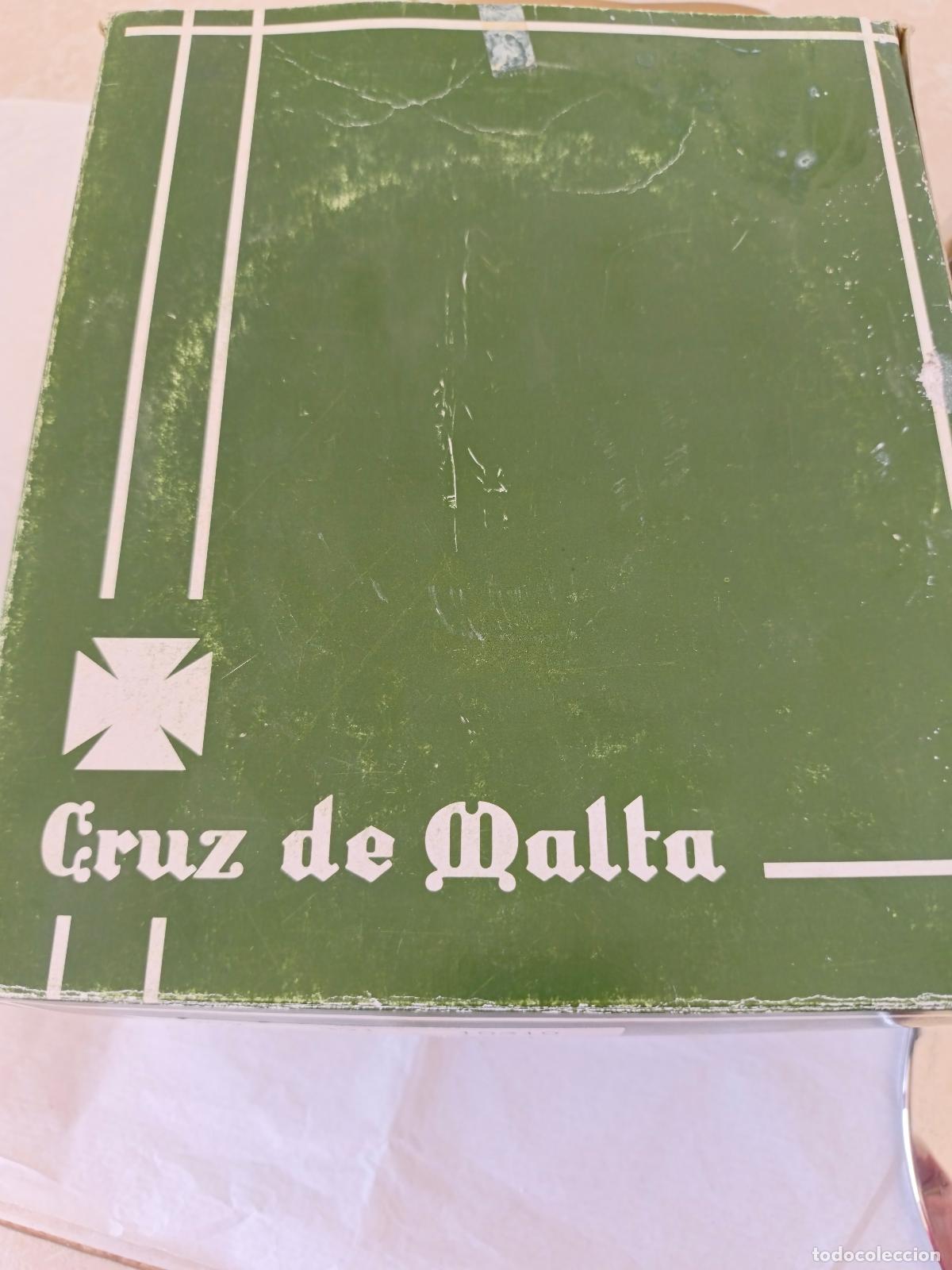 Vintage: Sopera cruz de Malta