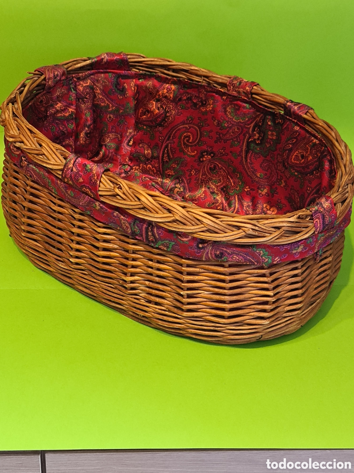 Vintage: Cesta de mimbre con forro de tela. - Foto 1