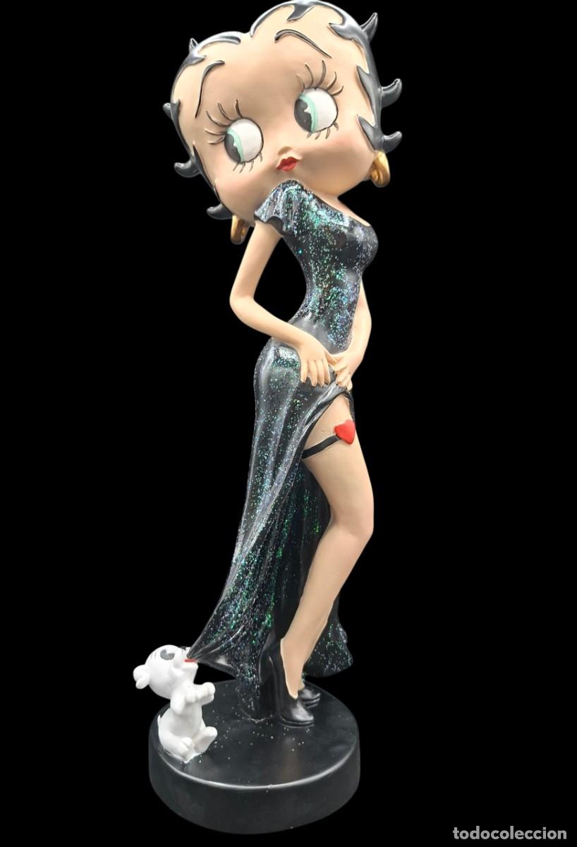 Vintage: Figura de Betty Boop y Pudgy en resina y pintada a mano.