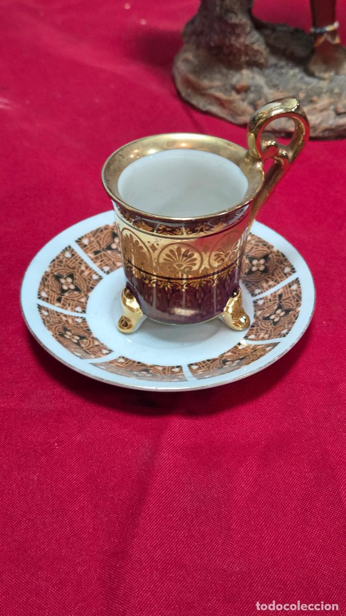 Vintage: taza y plato de ceramica vintage