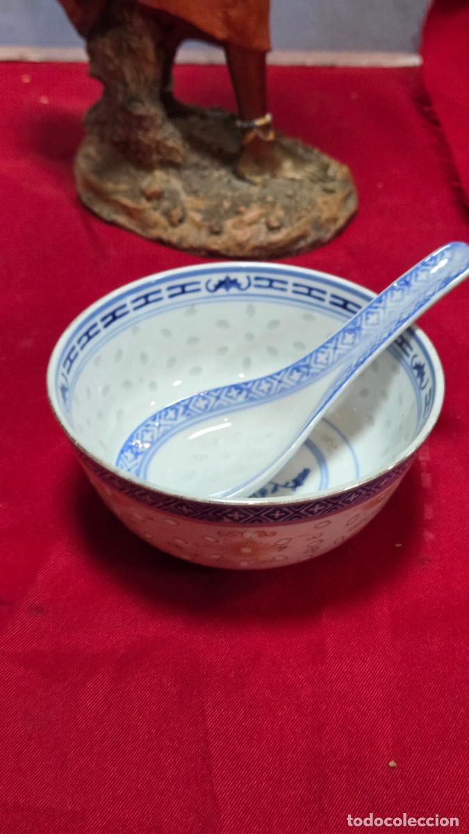 Vintage: cuenco y cuchara de porcelana oriental