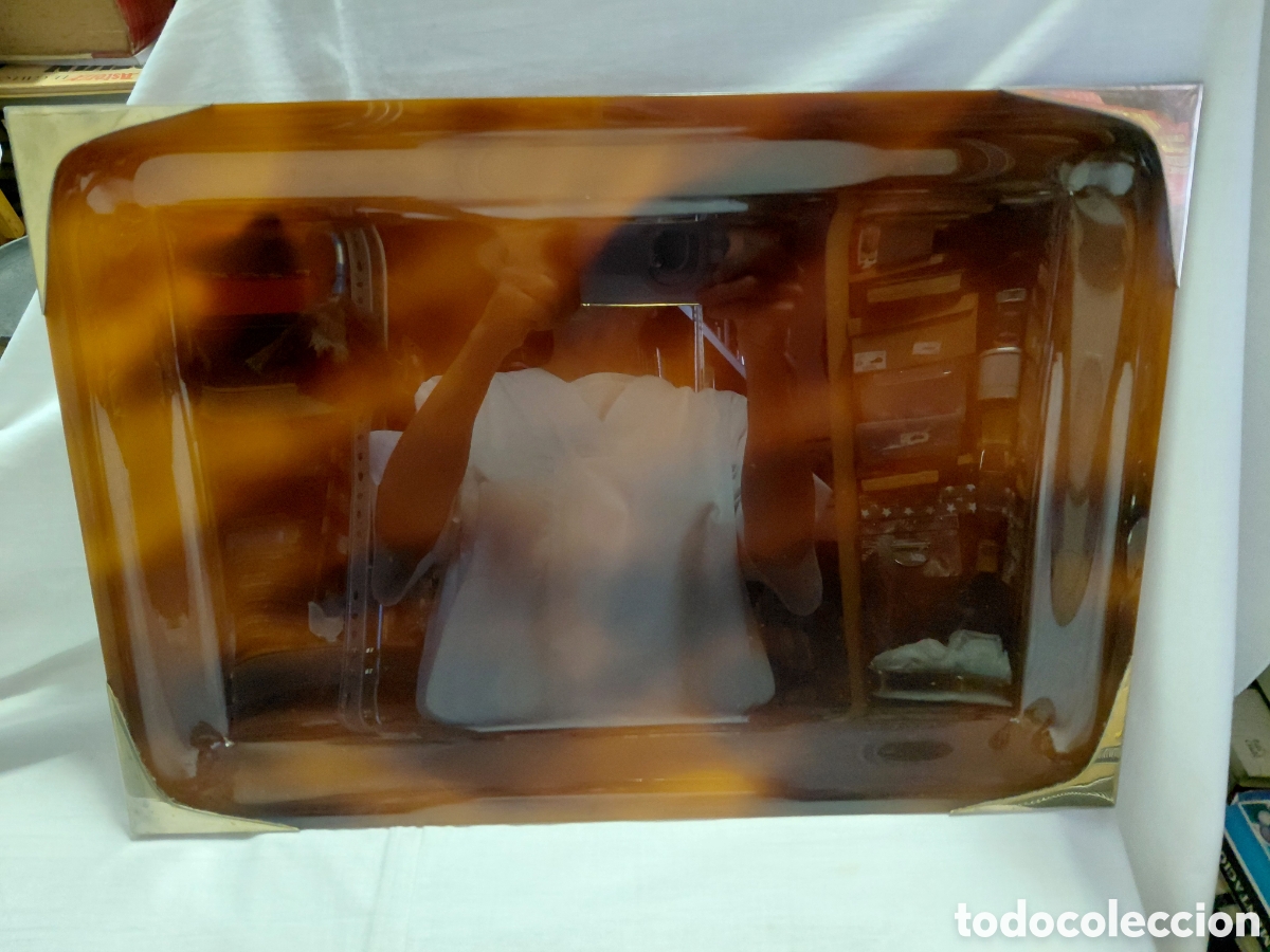 Vintage: BANDEJA SIMIL CAREY Y ESQUINAS DE LATON A&Ntilde;OS 60-70.MIDE 46 X 32