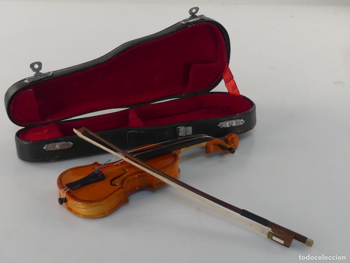 Vintage: MINIATURA DE VIOLIN CON ESTUCHE - Foto 2