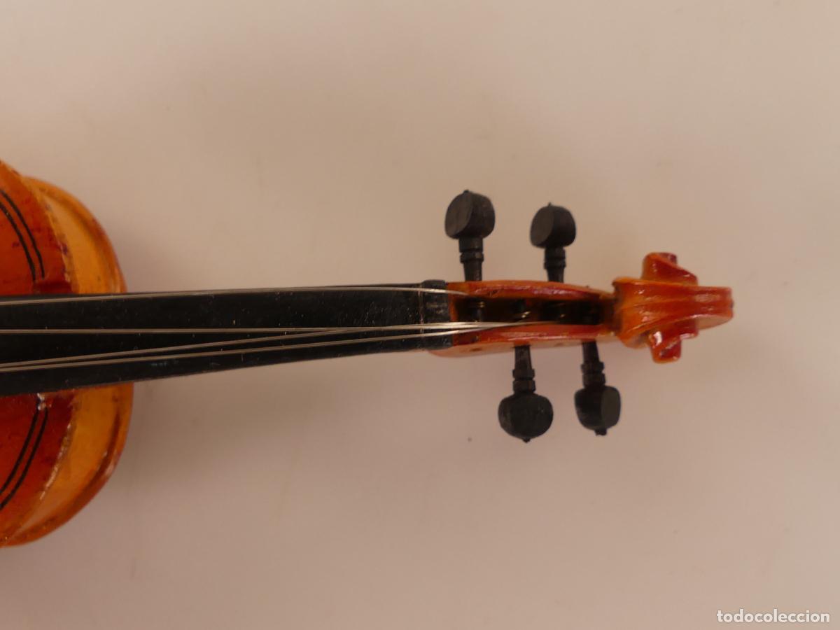 Vintage: MINIATURA DE VIOLIN CON ESTUCHE - Foto 4