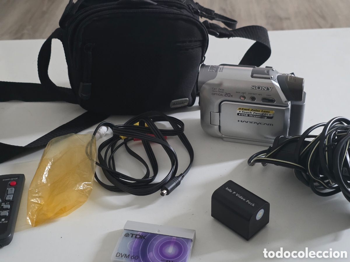 Vintage: Sony DCR-HC19E MiniDV + mando y cables &ndash; Reproduce