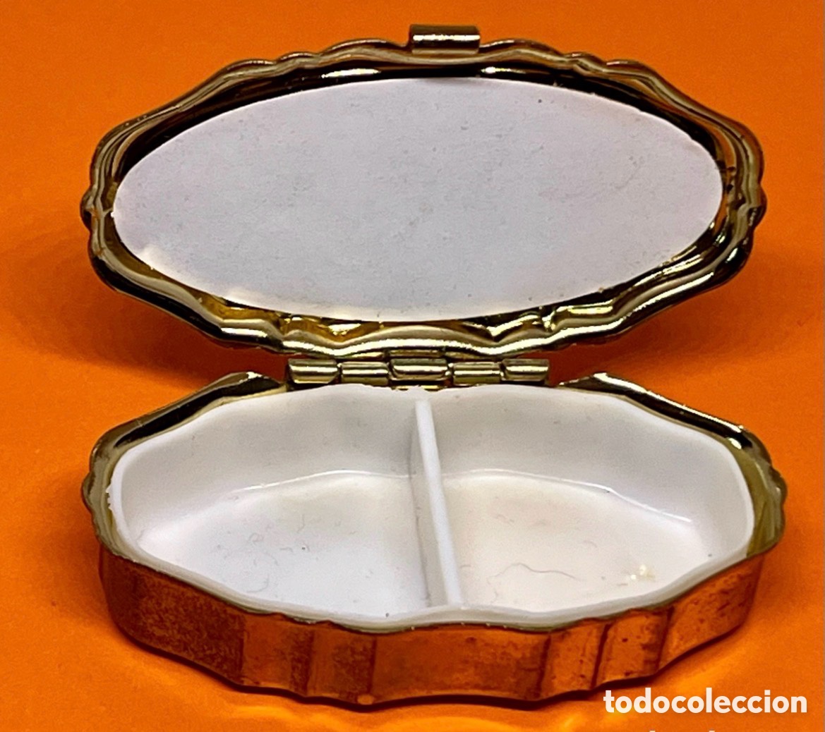Vintage: PASTILLERO DE METAL COMO NUEVO - Foto 2