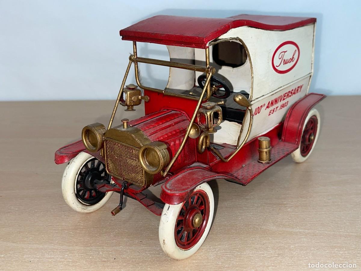 Vintage: Cami&oacute;n de reparto decorativo r&eacute;plica vintage de metal FORD Modelo T de 1912 chapa lorry truck van
