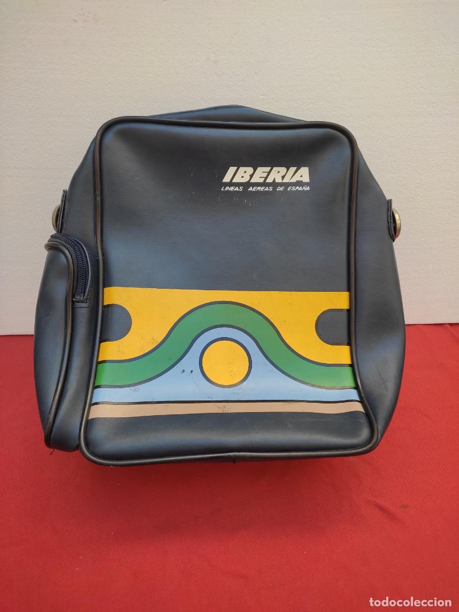 Vintage: bolso de azafata de Iberia a&ntilde;os 70 - dise&ntilde;ado por Elio Berhanyer - MUY RARO !!!