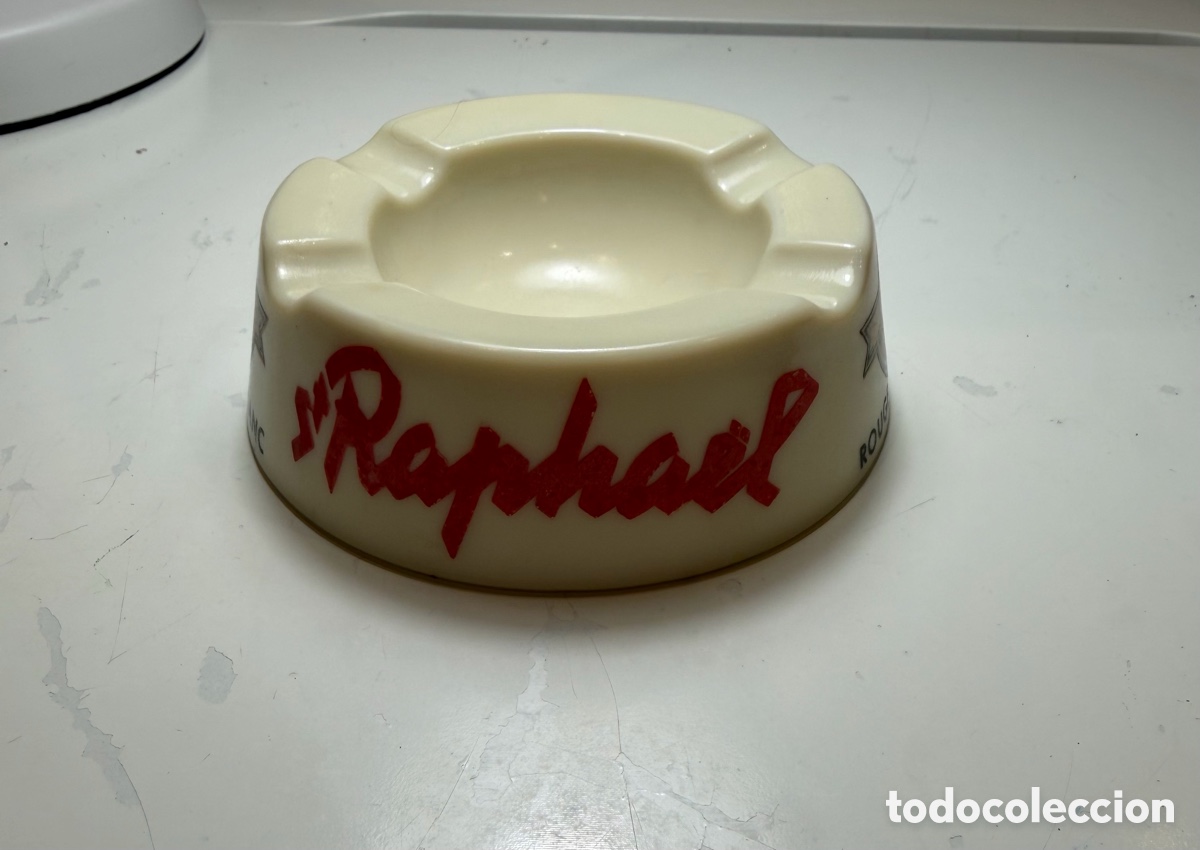 Vintage: Cenicero St. Raphael Aperitif Vintage