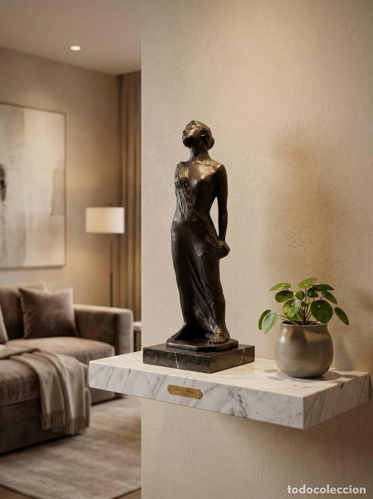 Vintage: ESCULTURA MET&Aacute;LICA DE MUJER
