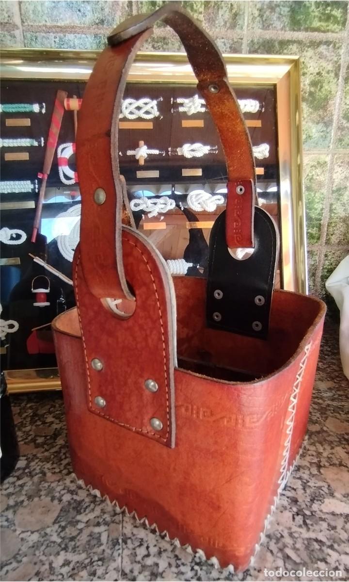 Vintage: CANASTA CESTA MATERA CUERO VACUNO LEGITIMO PARA EQUIPO DE MATE TERMO YERBA AZUCAR&hellip; MIDE 21/17/40 CM