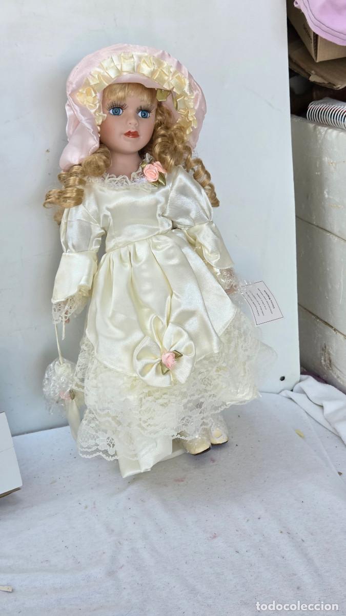 Vintage: mu&ntilde;eca de coleccion de porcelana