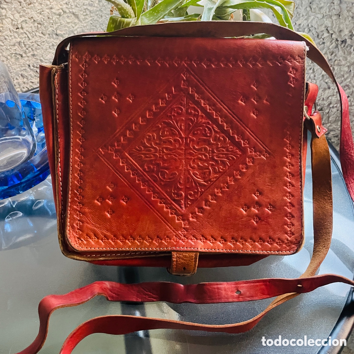 Vintage: Bolso bandolera de cuero repujado artesanal &ndash; estilo vintage boho