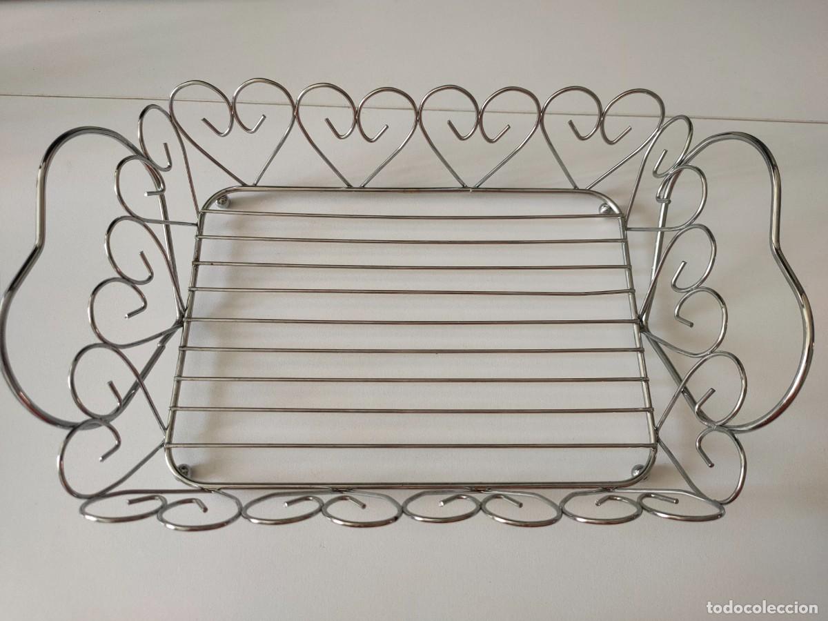 Vintage: Frutero vintage de metal cromado