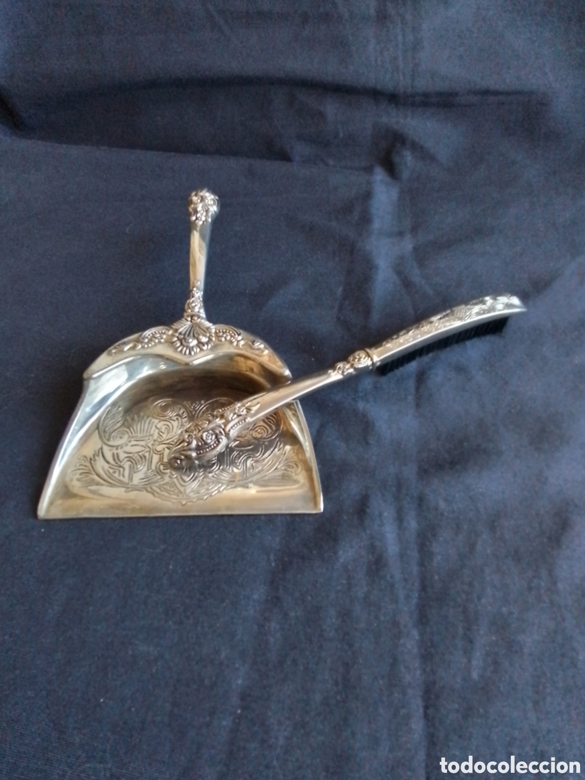 Vintage: Recoje migas mesa, de metal plateado